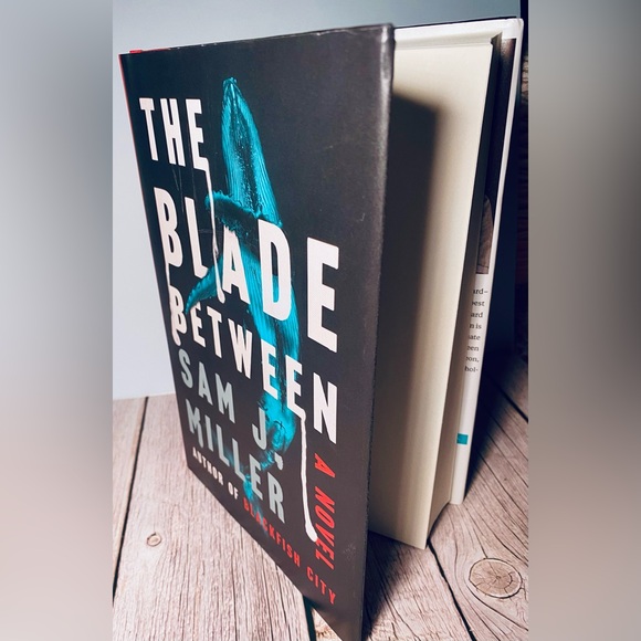 The Blade Between :‎ A Novel by Sam J. Miller (2020, Hardcover) - Picture 1 of 3